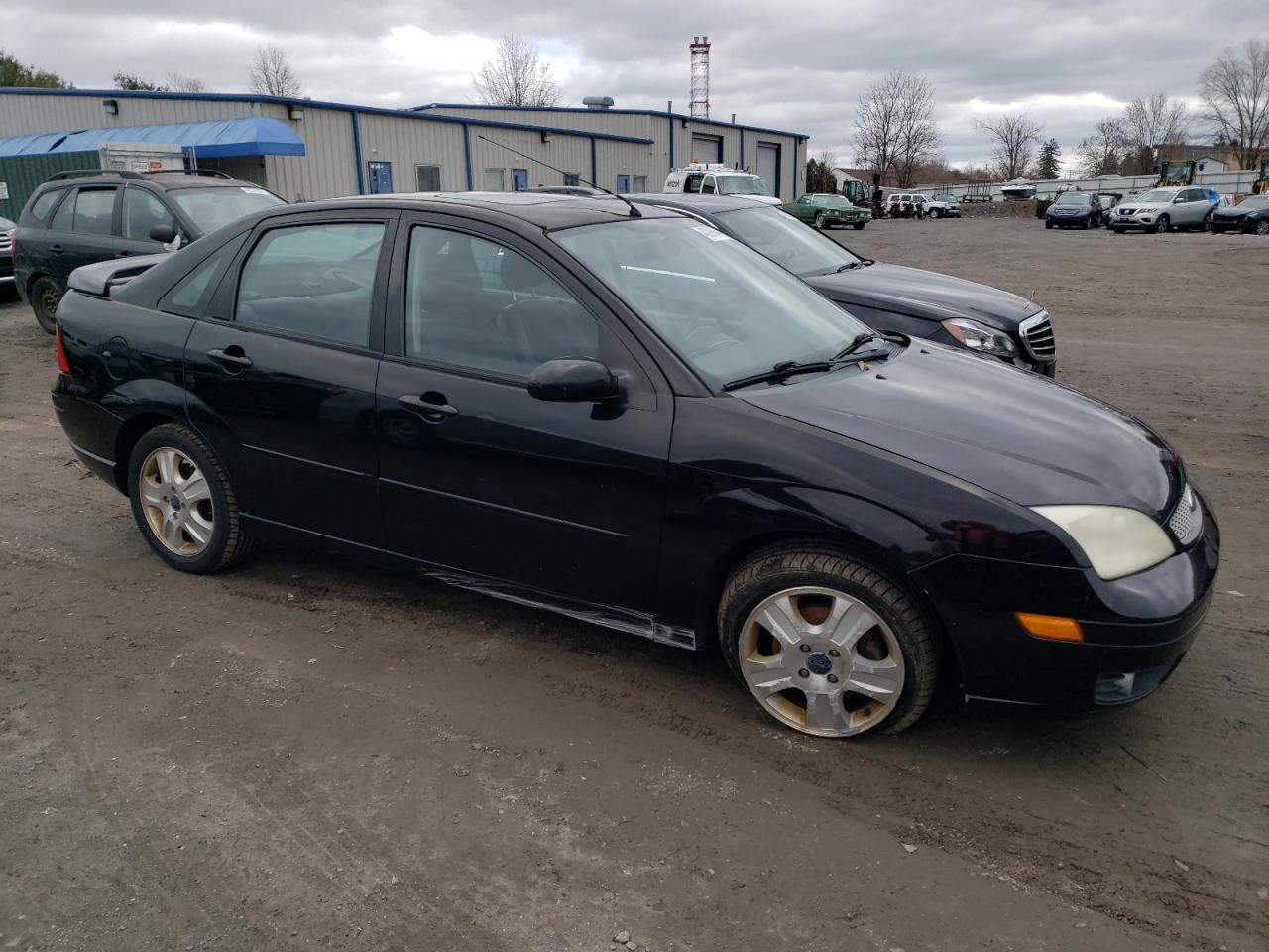 2005 Ford Focus Zx4 St - Фото 4