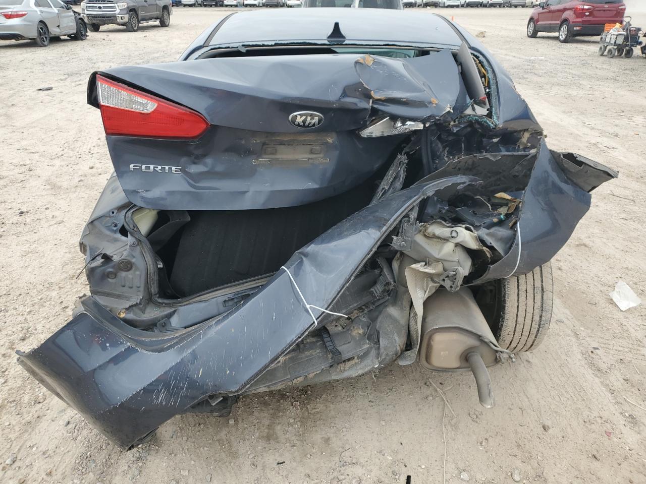 2015 Kia Forte Lx - Фото 6