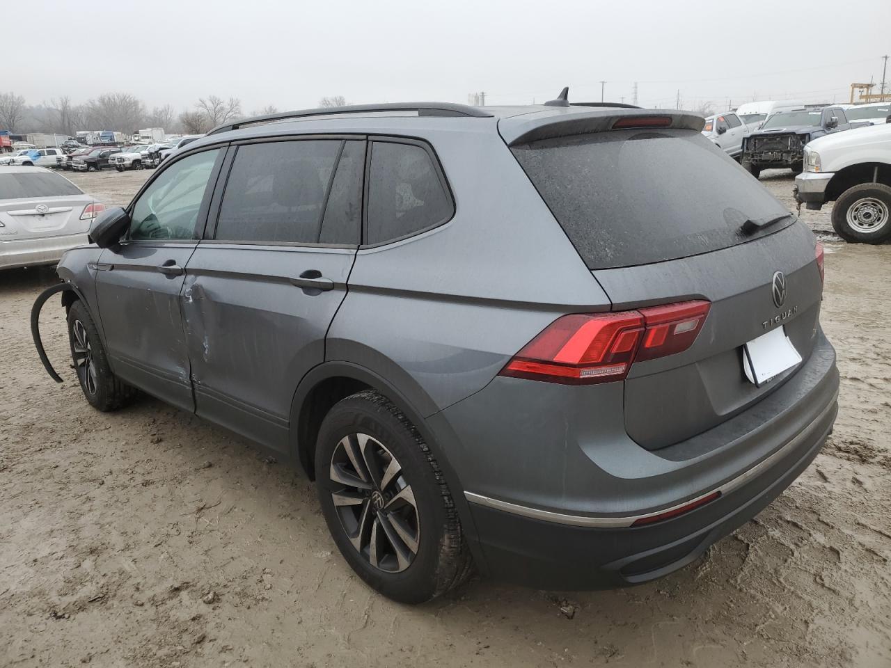 2024 Volkswagen Tiguan S - Фото 2