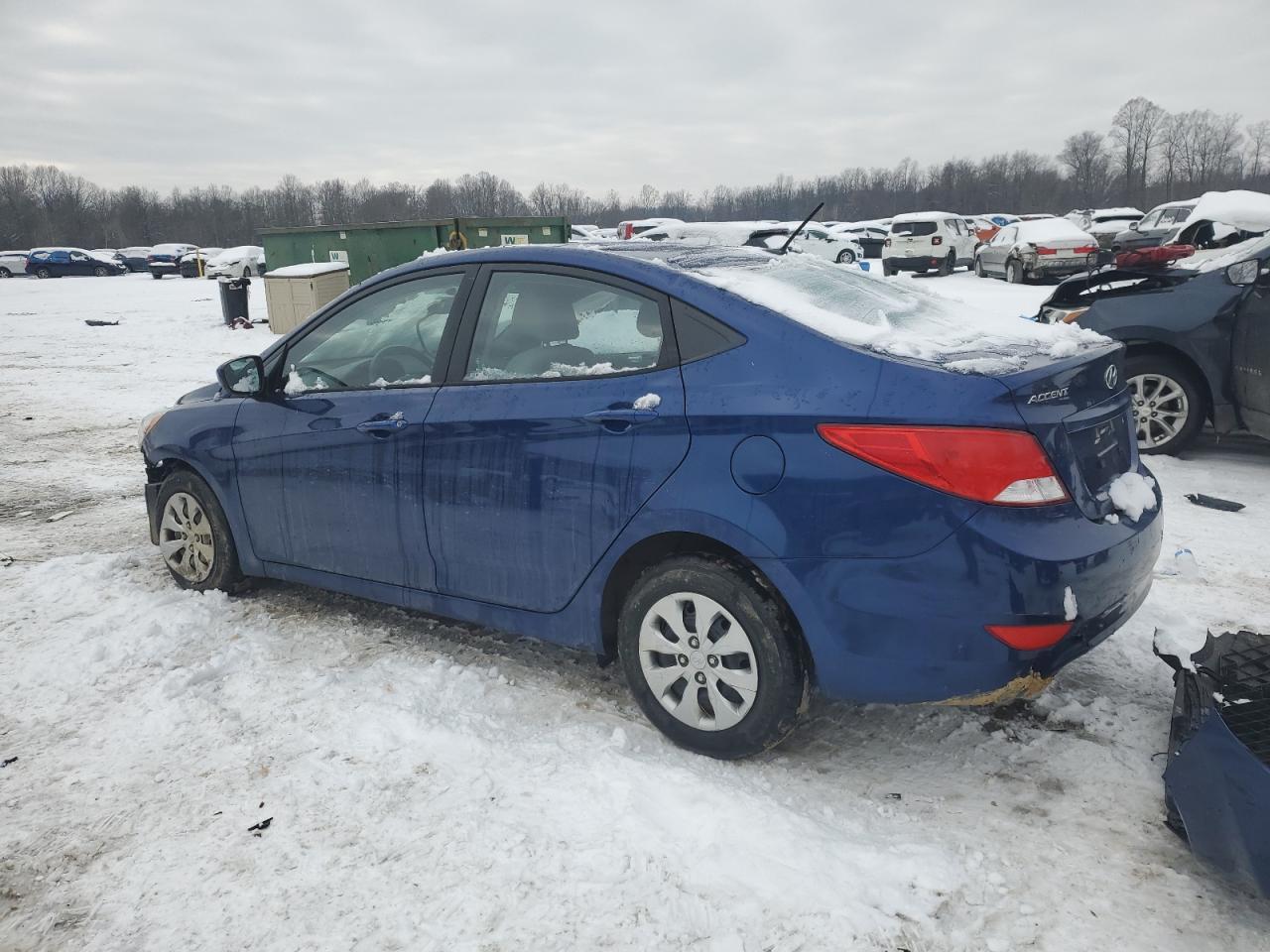 2016 Hyundai Accent Se - Фото 2