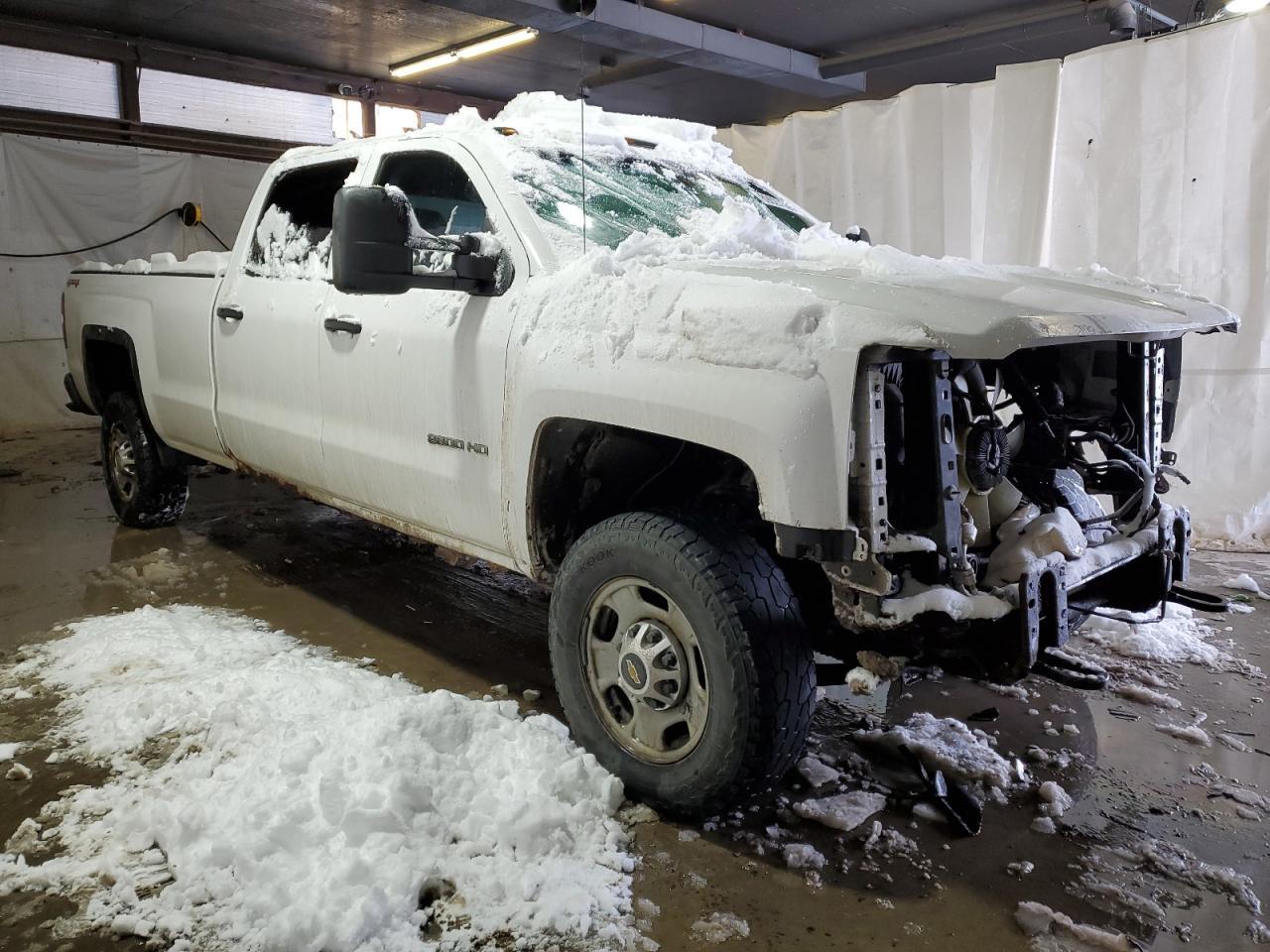 2015 Chevrolet Silverado K2500 Heavy Duty - Image 4