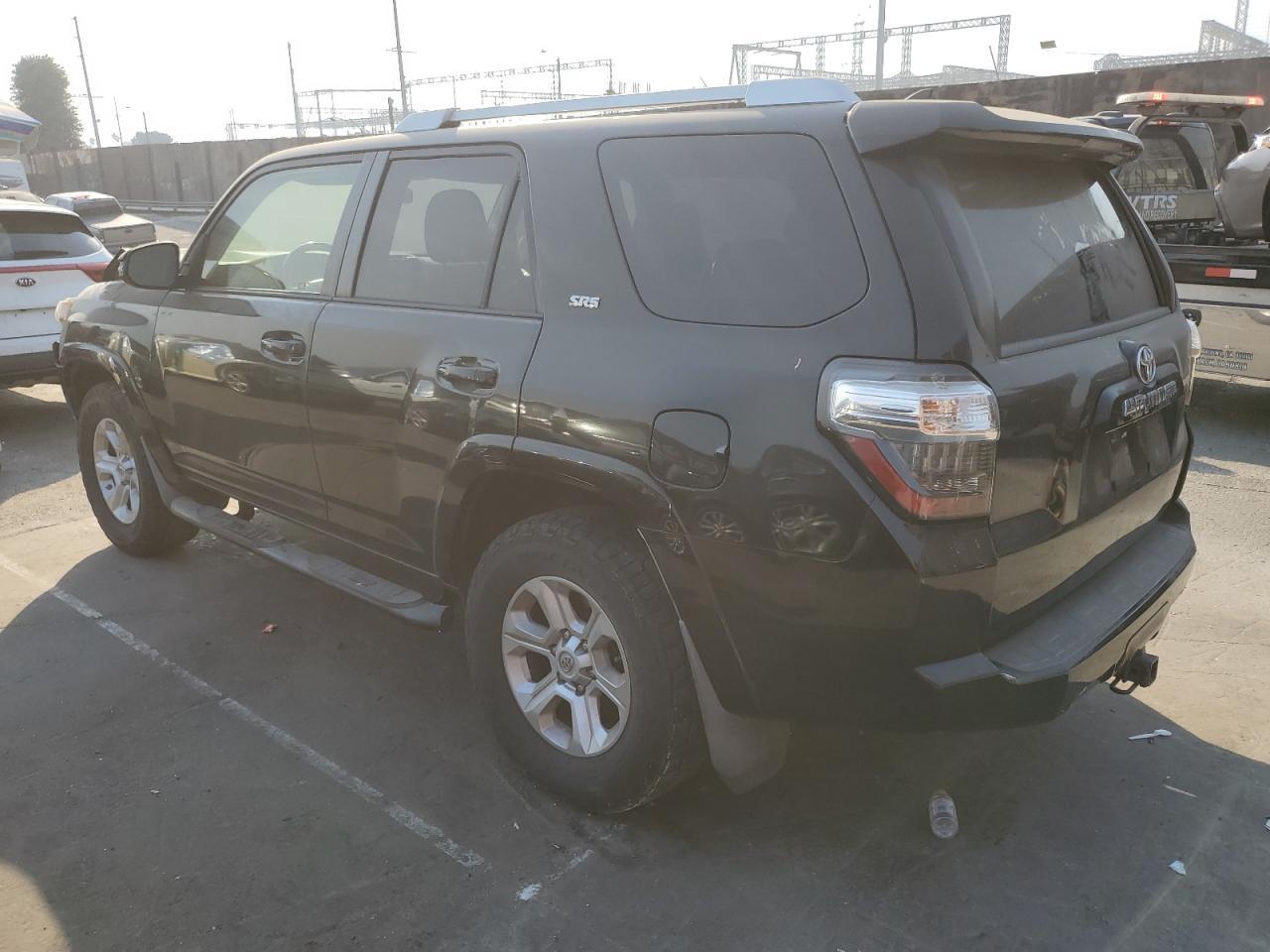 2014 Toyota 4Runner Sr5 - Фото 2