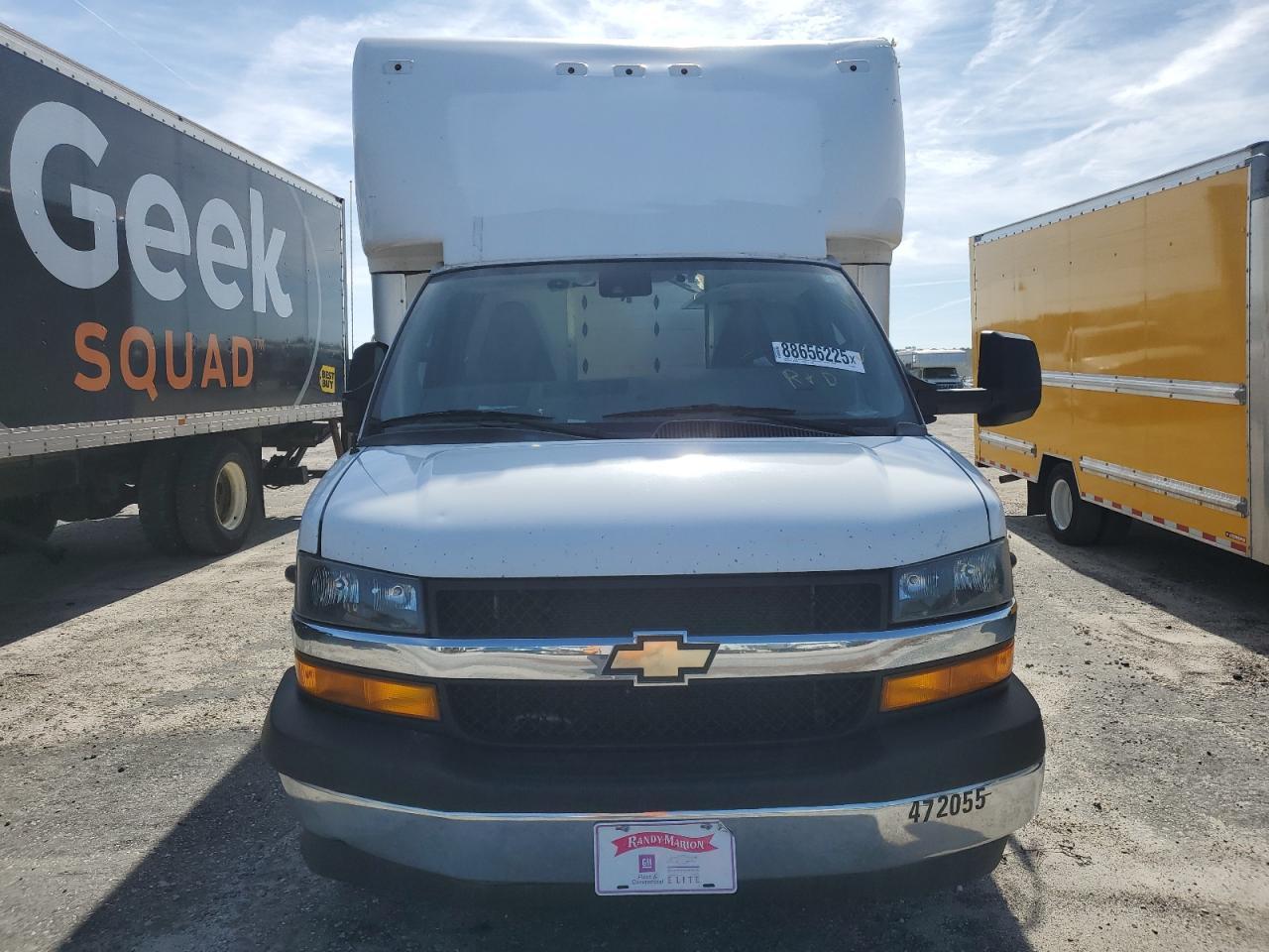 2021 Chevrolet Express G4500 - Image 5