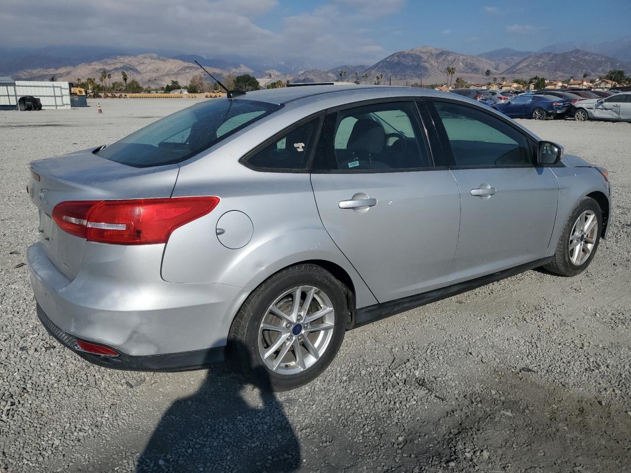 2016 Ford Focus Se - Image 3