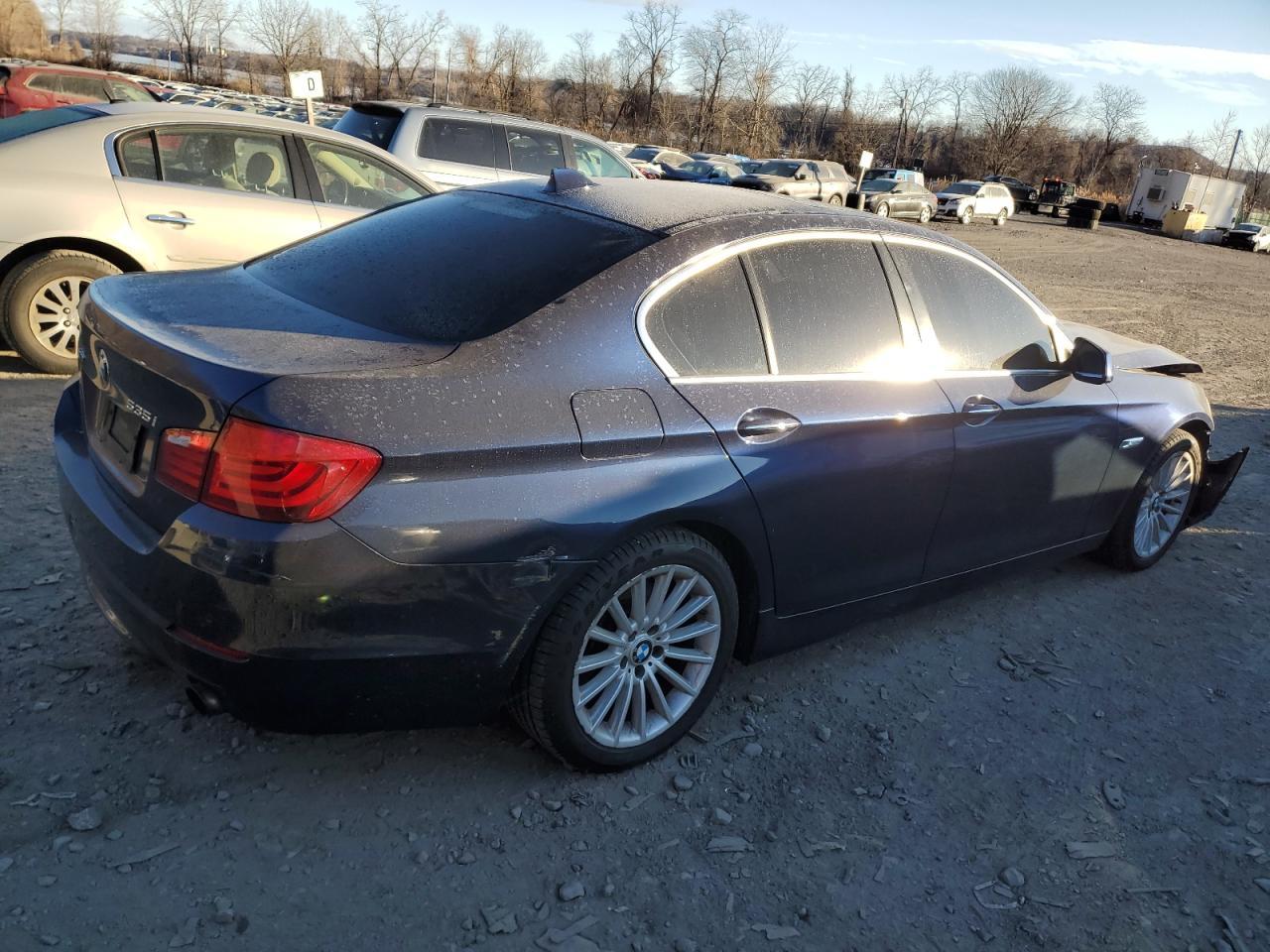 2013 BMW 535 Xi - Фото 3