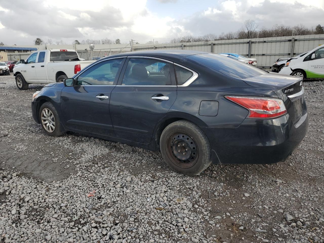 2015 Nissan Altima 2.5 - Image 2