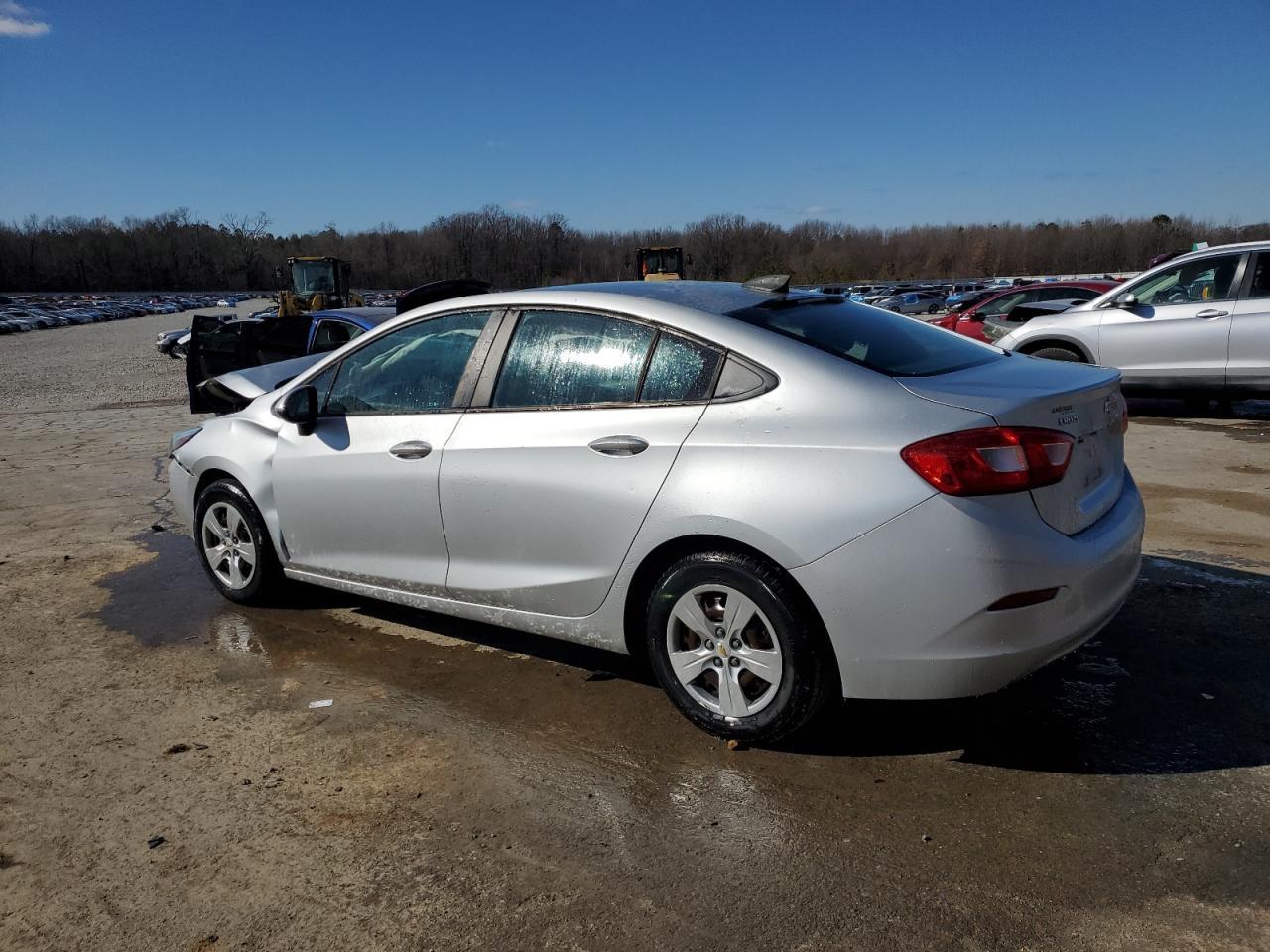 2016 Chevrolet Cruze Ls - Фото 2