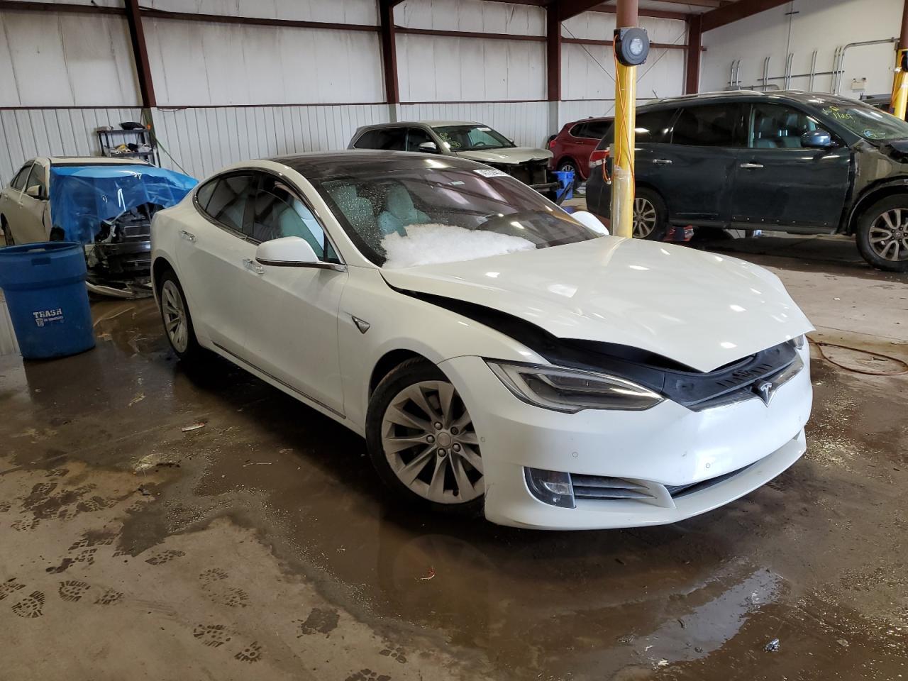 2017 Tesla Model S - Image 4