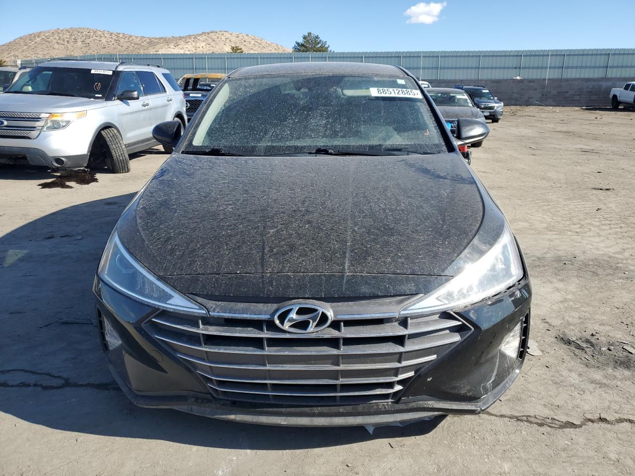 2020 Hyundai Elantra Se - Фото 5