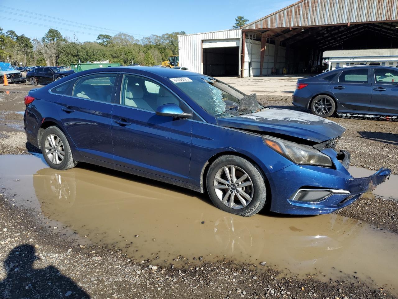 2017 Hyundai Sonata - Фото 4