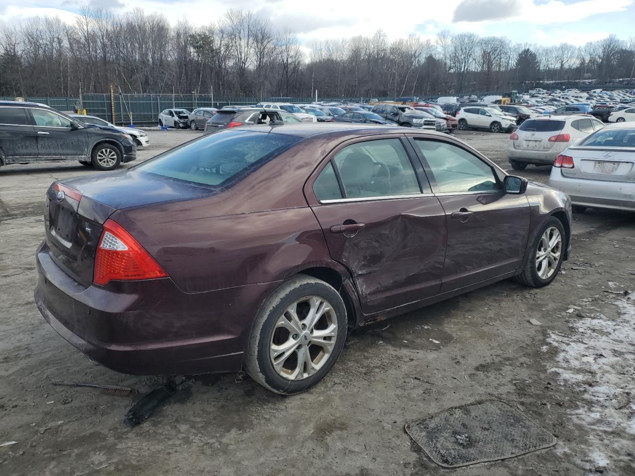 2012 Ford Fusion Se - Image 3