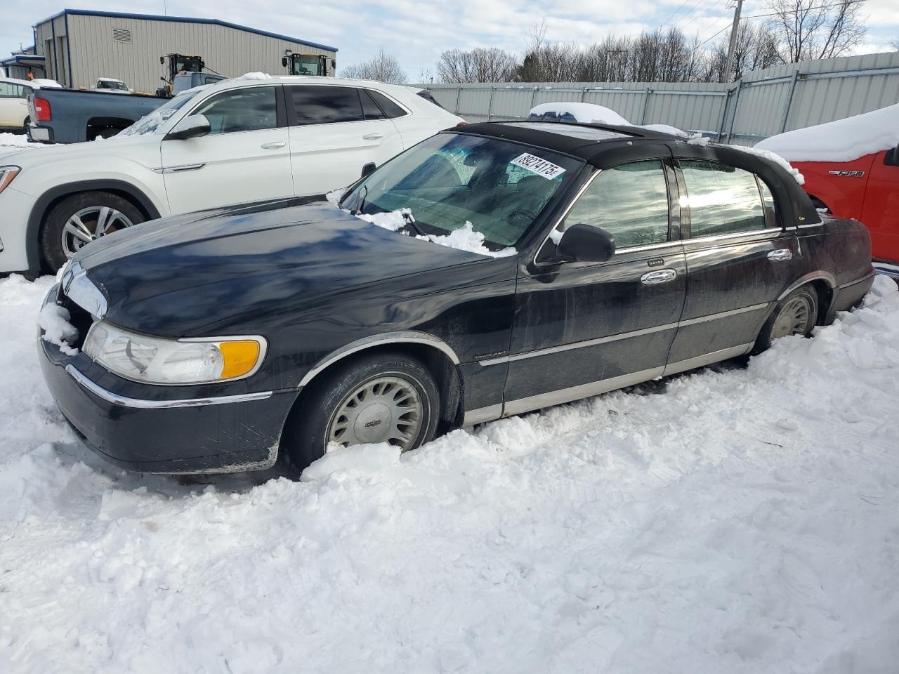 2000 Lincoln Town Car Cartier