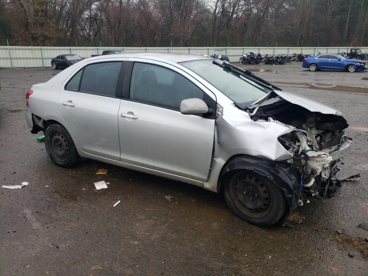 2008 Toyota Yaris - Фото 4