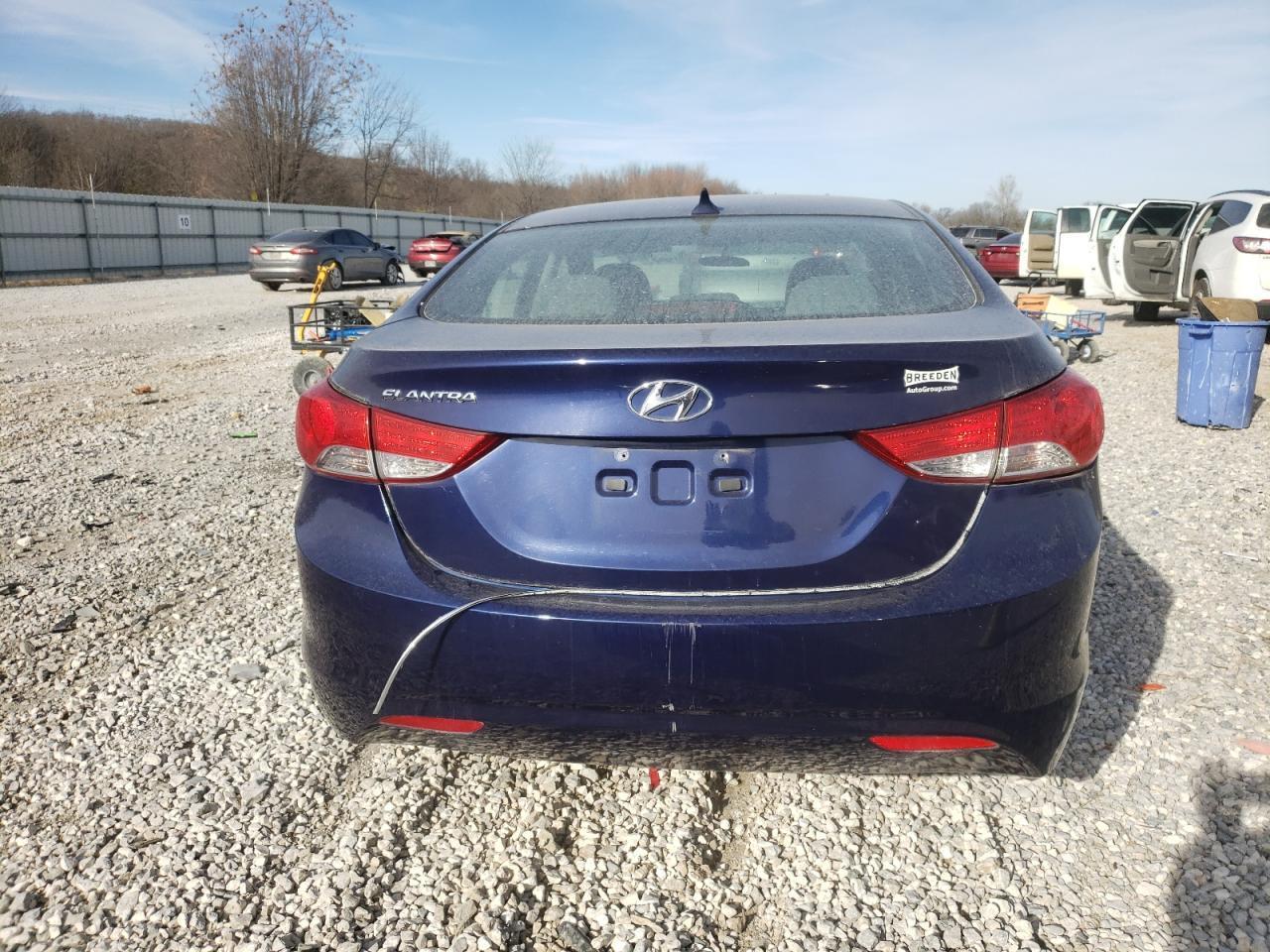 2013 Hyundai Elantra Gls - Фото 6