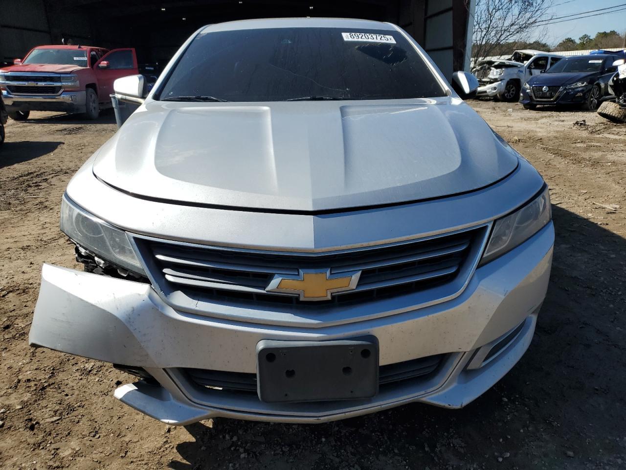 2017 Chevrolet Impala Lt - Image 5