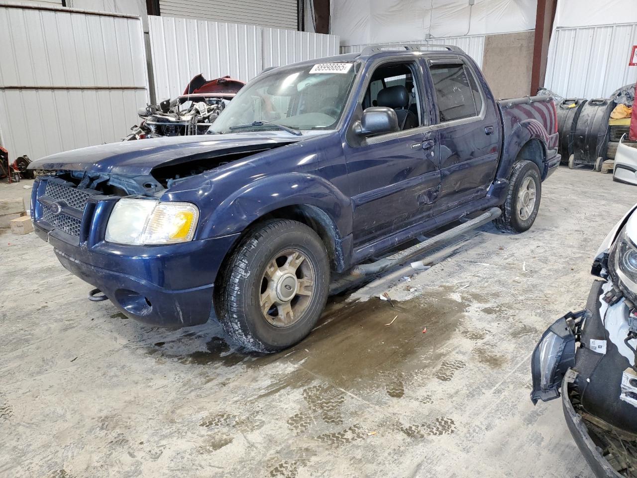 2004 Ford Explorer