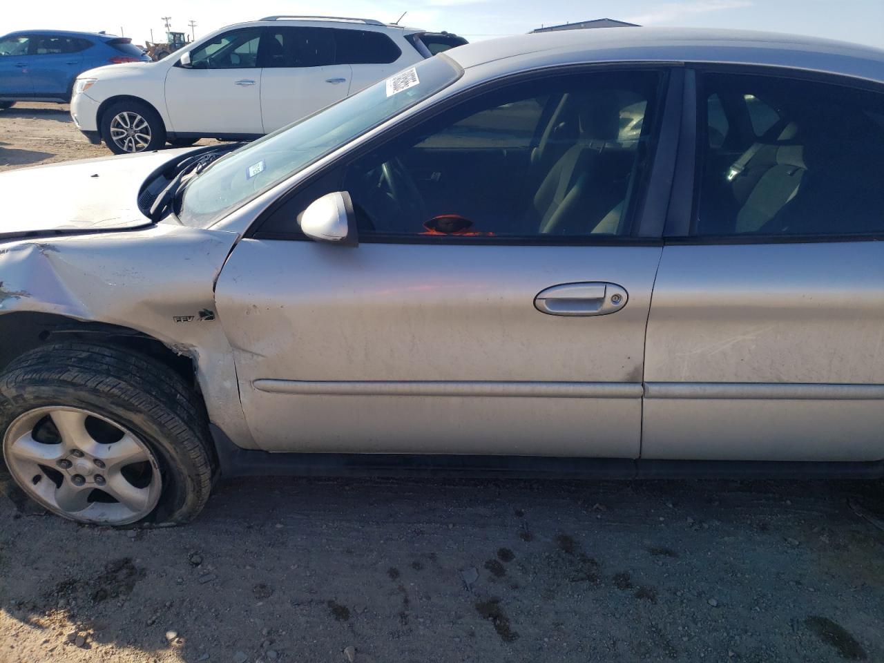 2000 Ford Taurus Se - Image 7