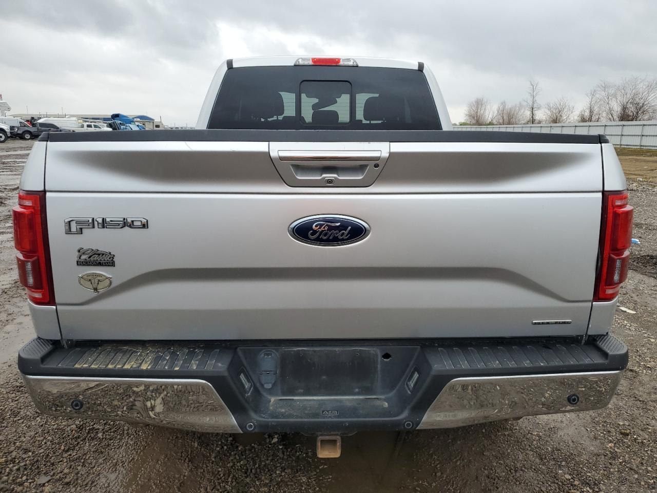 2015 Ford F150 Super Cab - Фото 6