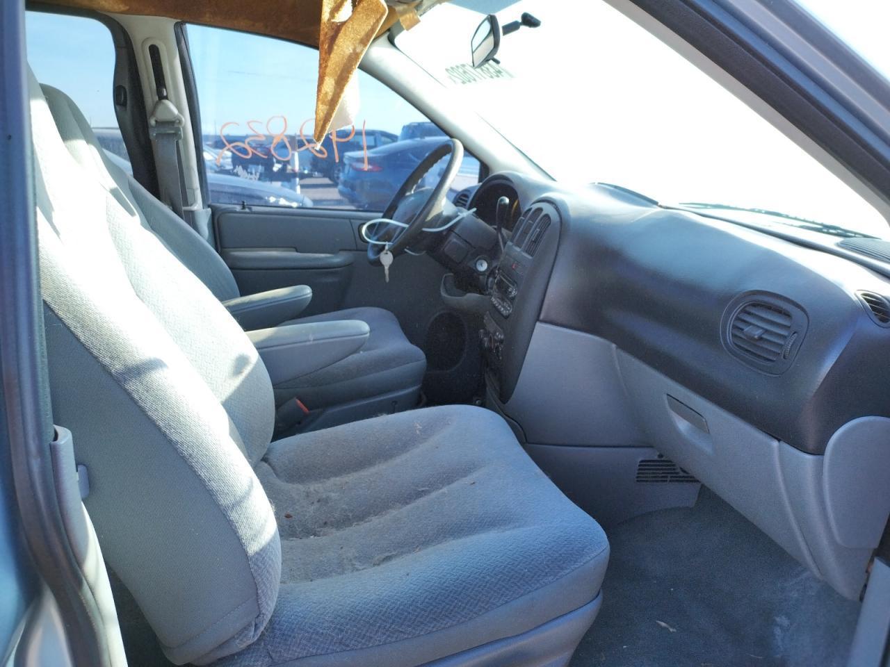 2005 Dodge Caravan Se - Image 5