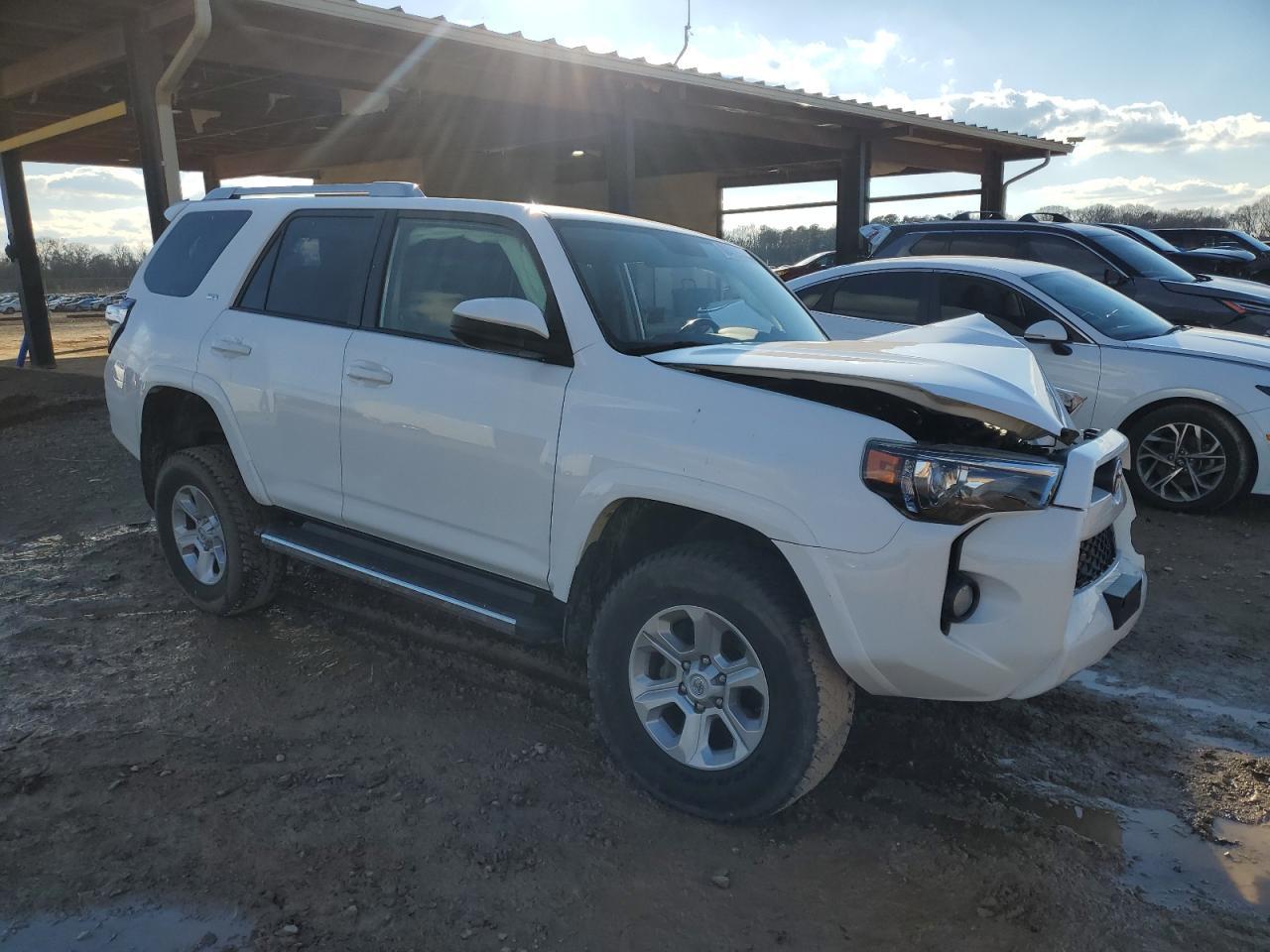 2015 Toyota 4Runner Sr - Фото 4