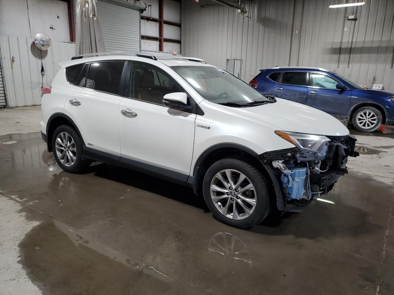 2016 Toyota Rav4 Hv Limited - Image 4