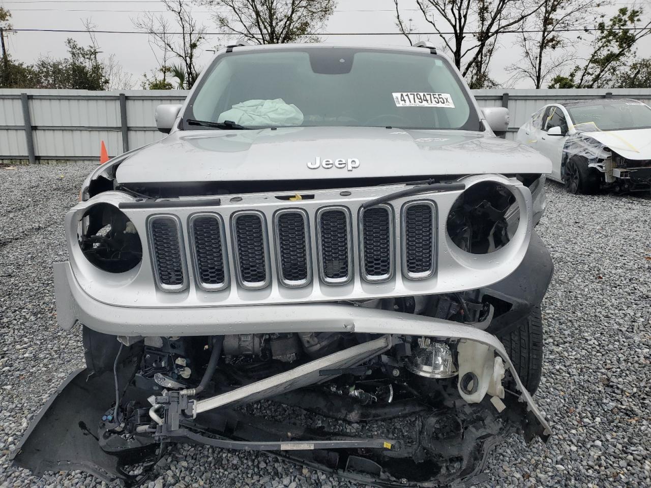 2015 Jeep Renegade Limited - Фото 5