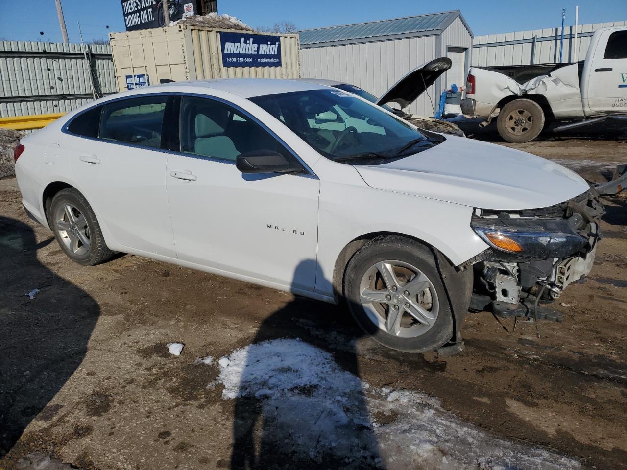 2020 Chevrolet Malibu Ls - Фото 4