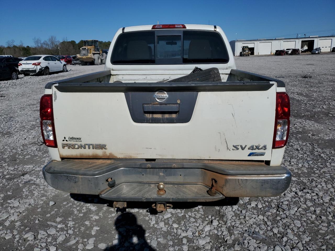 2017 Nissan Frontier S - Фото 6