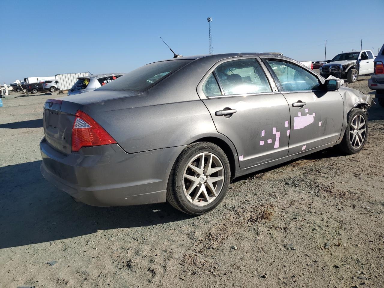 2010 Ford Fusion Se - Фото 3