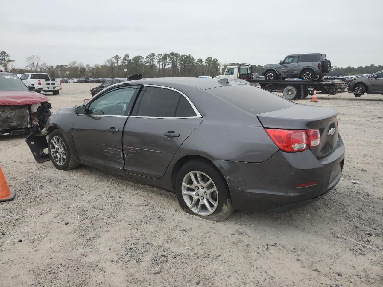 2013 Chevrolet Malibu 1Lt - Image 2