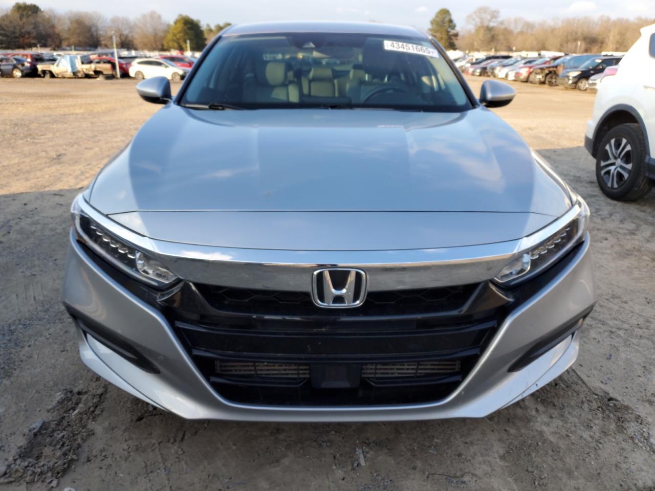 2019 Honda Accord Lx - Фото 5