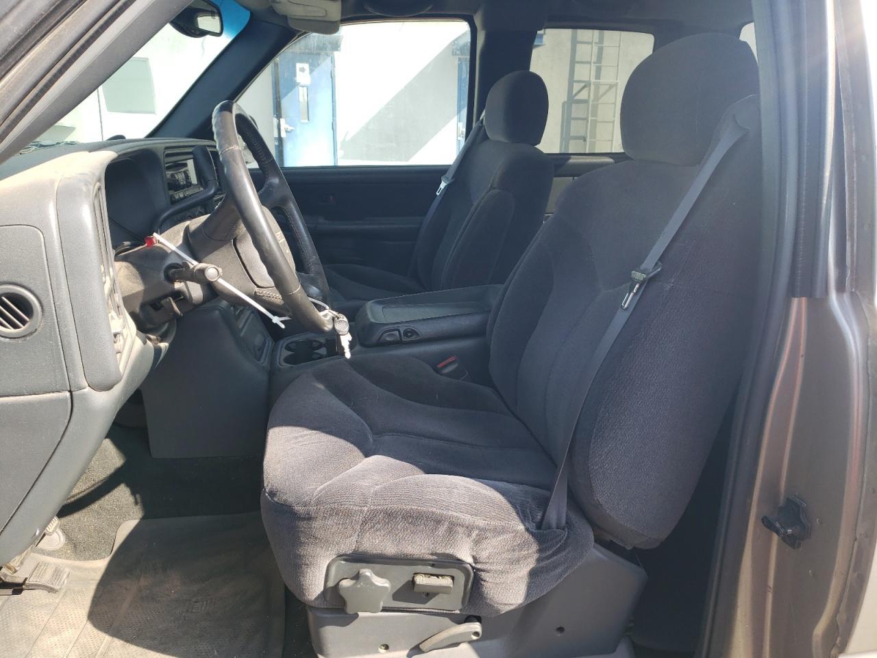 2000 GMC New Sierra C1500 - Фото 7