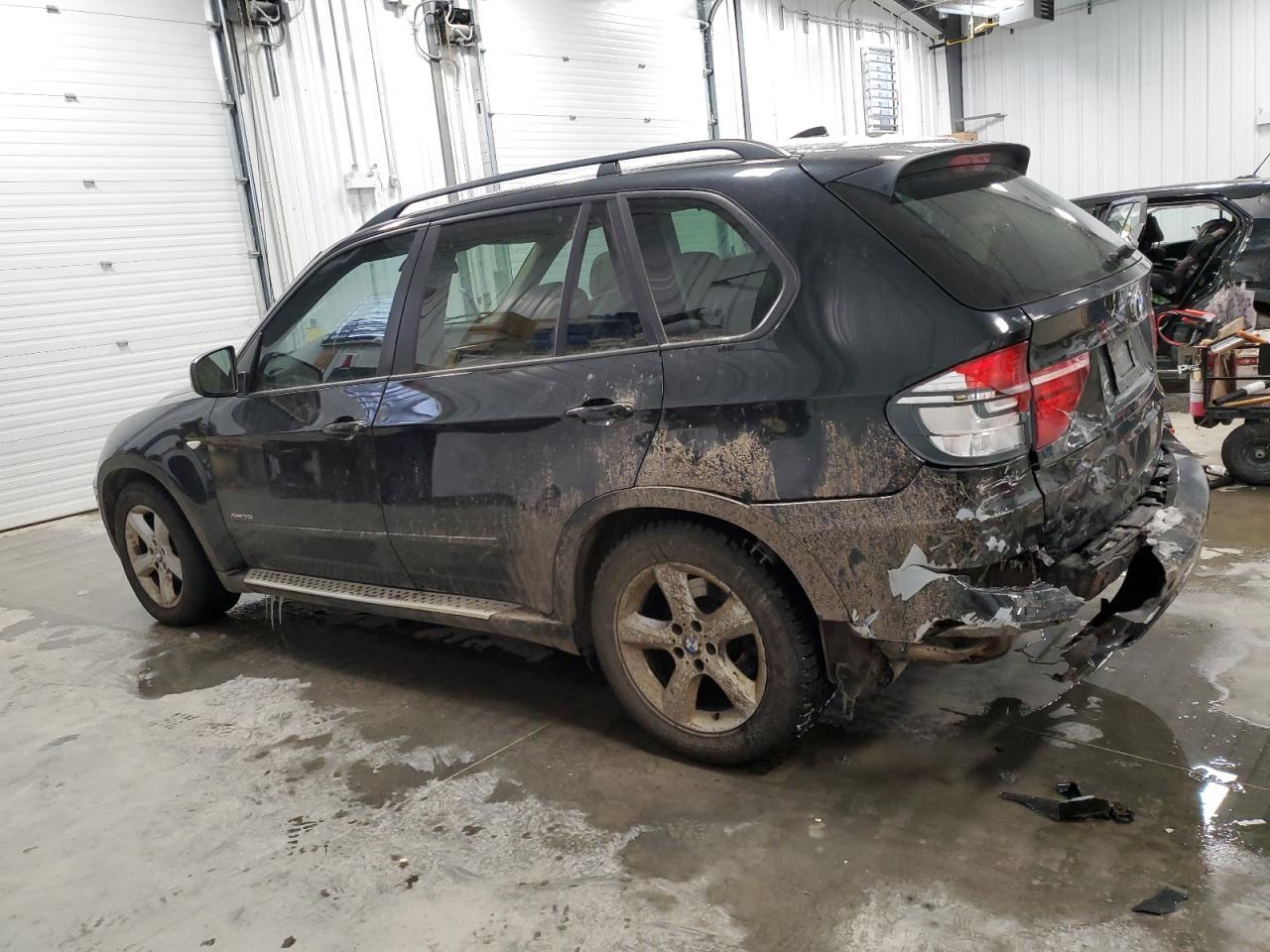 2012 BMW X5 xDrive35I - Image 2