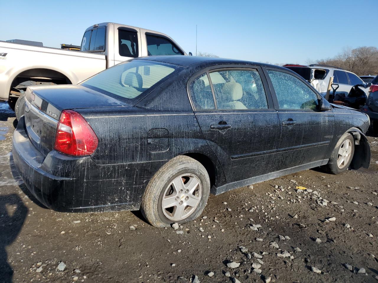 2005 Chevrolet Malibu Ls - Image 3