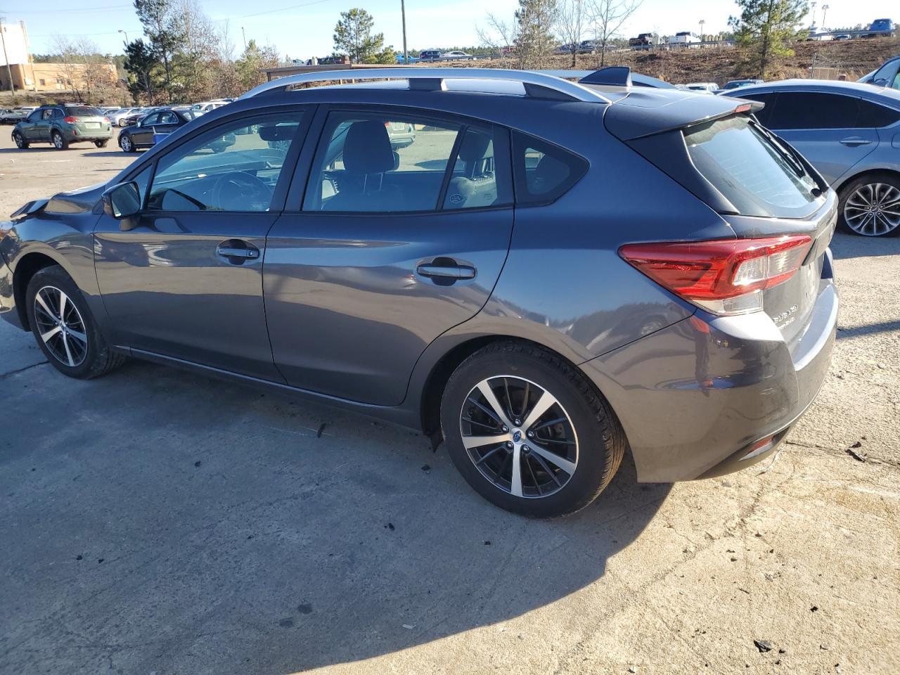 2022 Subaru Impreza Premium - Фото 2