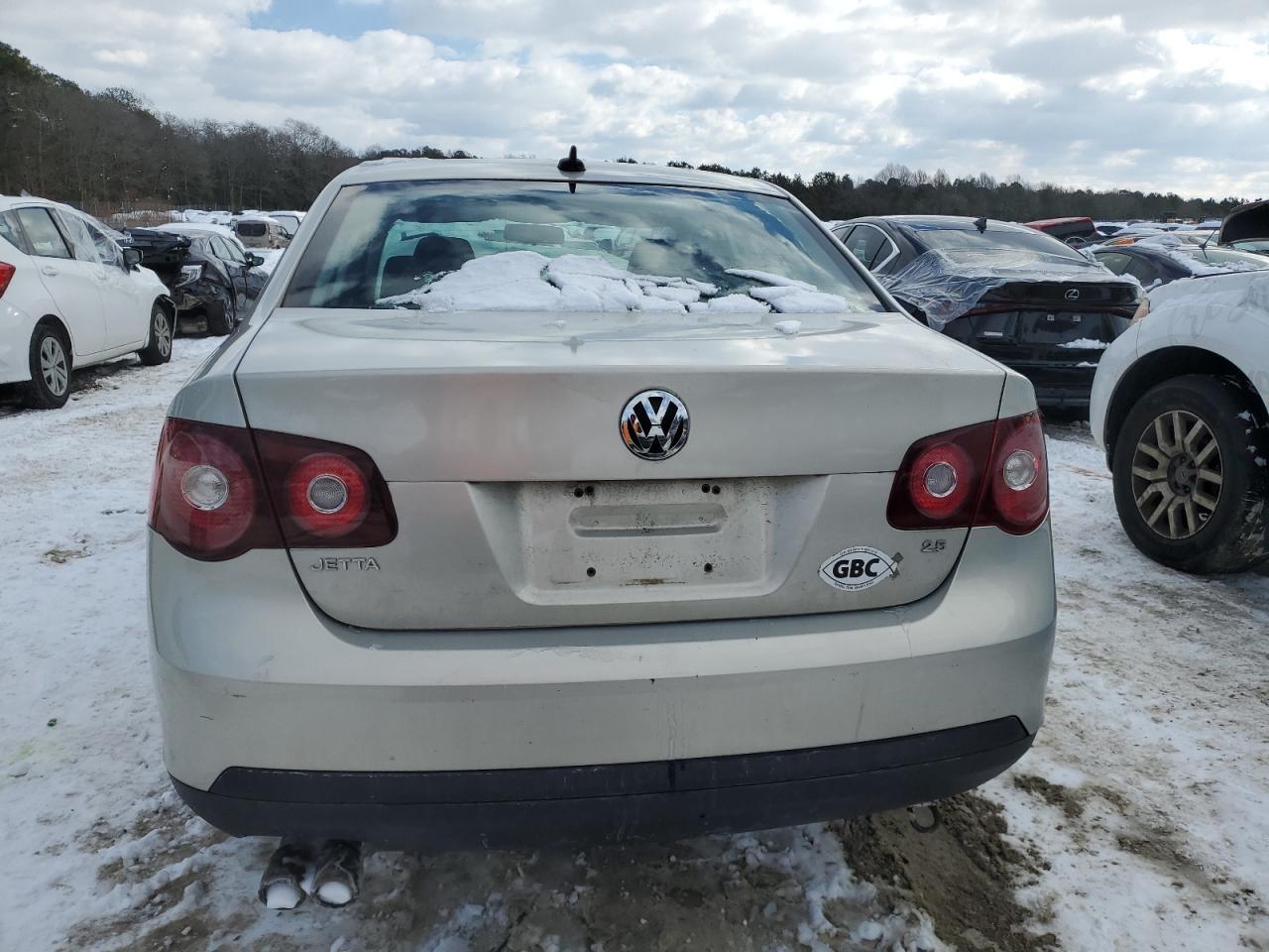 2010 Volkswagen Jetta Se - Image 6