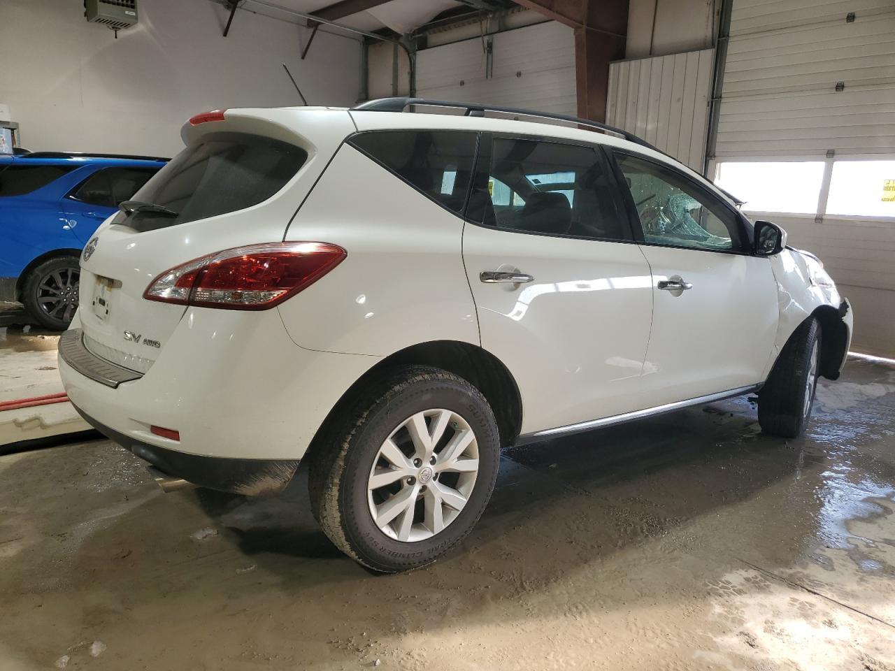 2014 Nissan Murano S - Фото 3