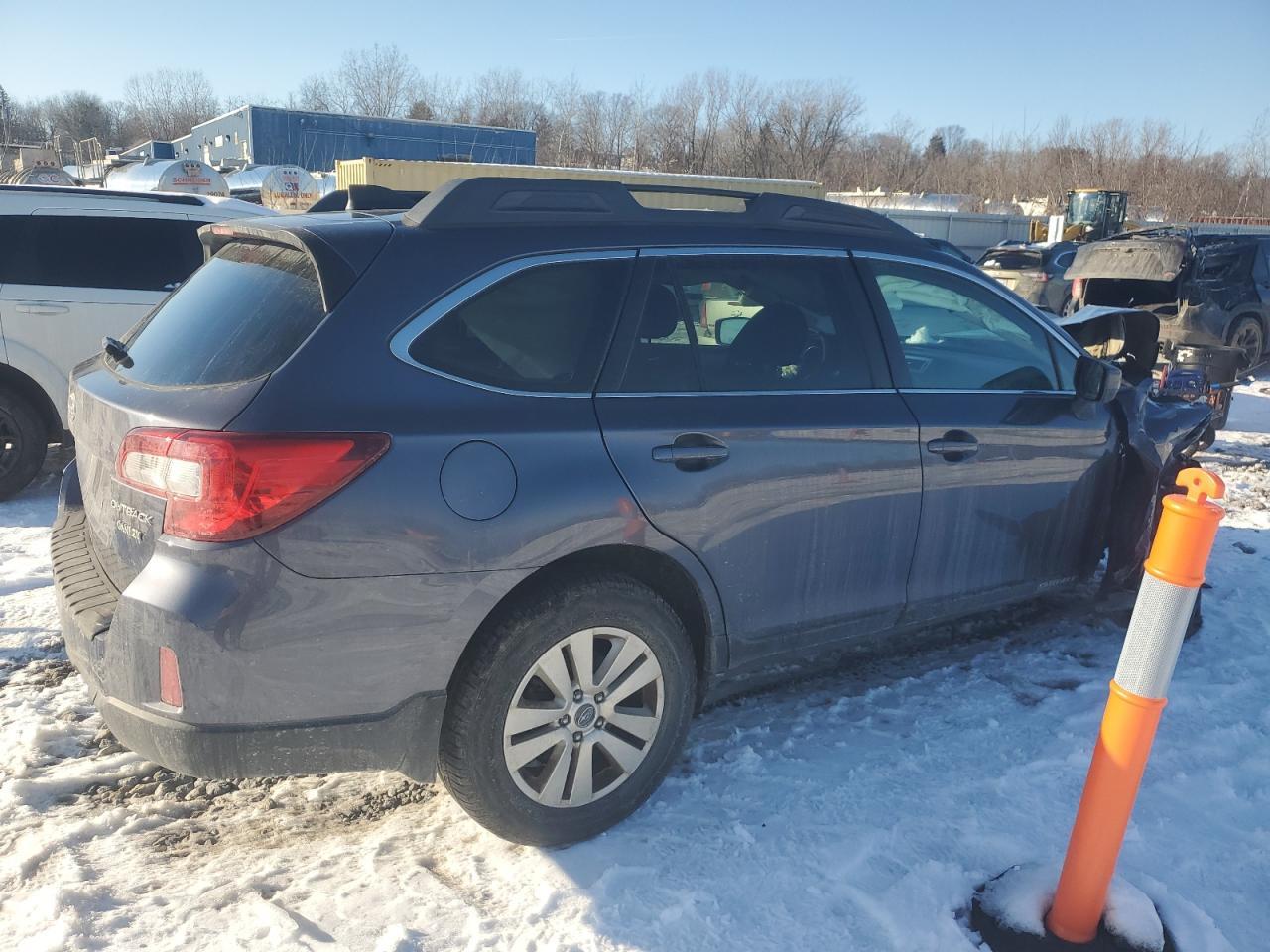 2016 Subaru Outback 2.5I Premium - Фото 3