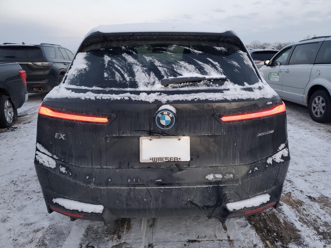 2025 BMW Ix xDrive50 - Image 6