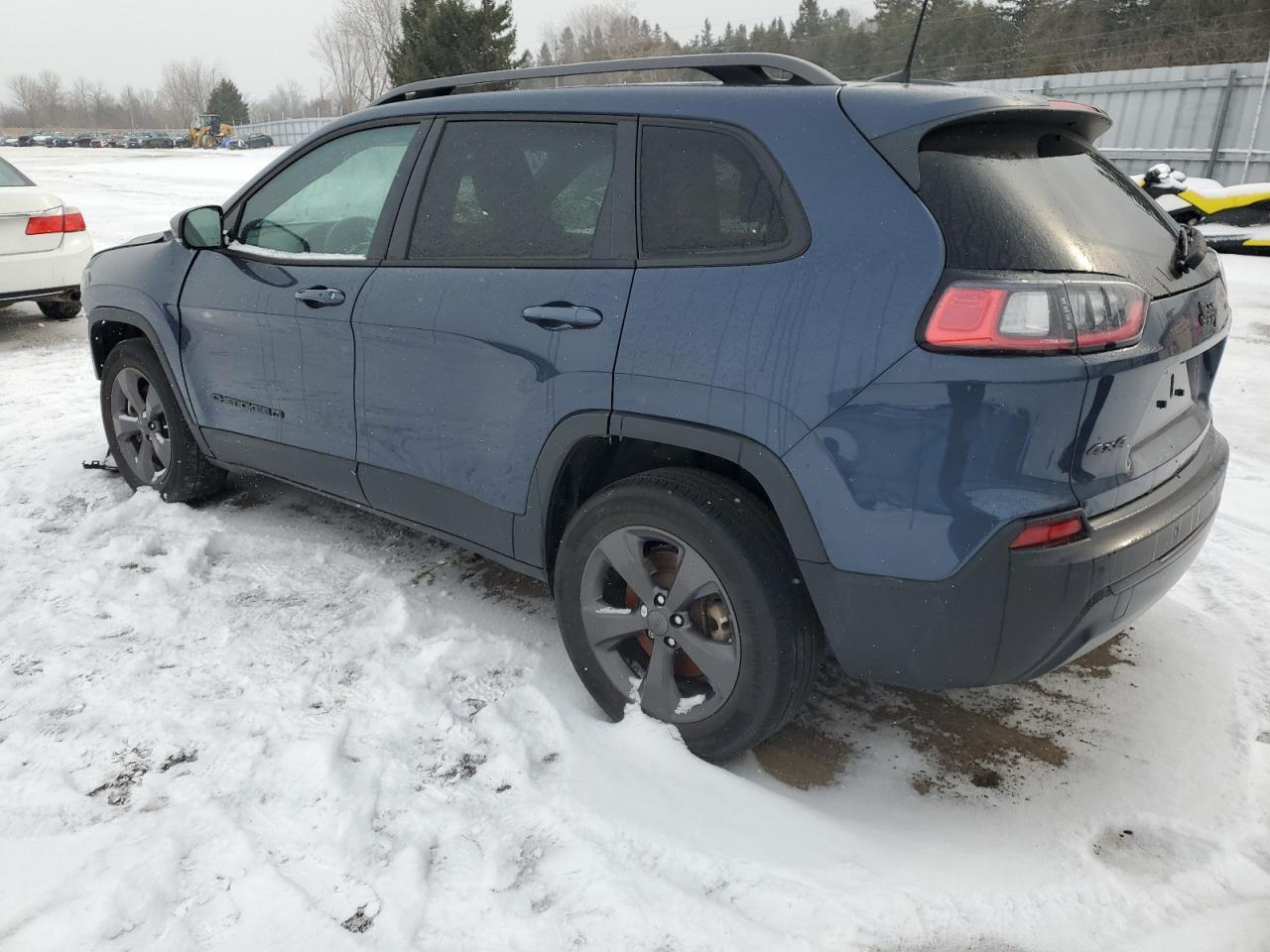 2021 Jeep Cherokee Latitude - Image 2