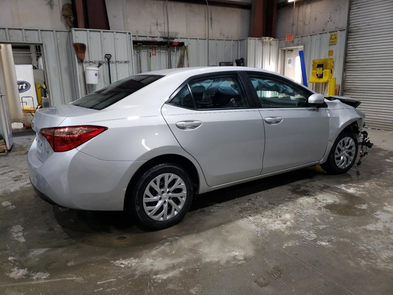 2018 Toyota Corolla L - Image 3