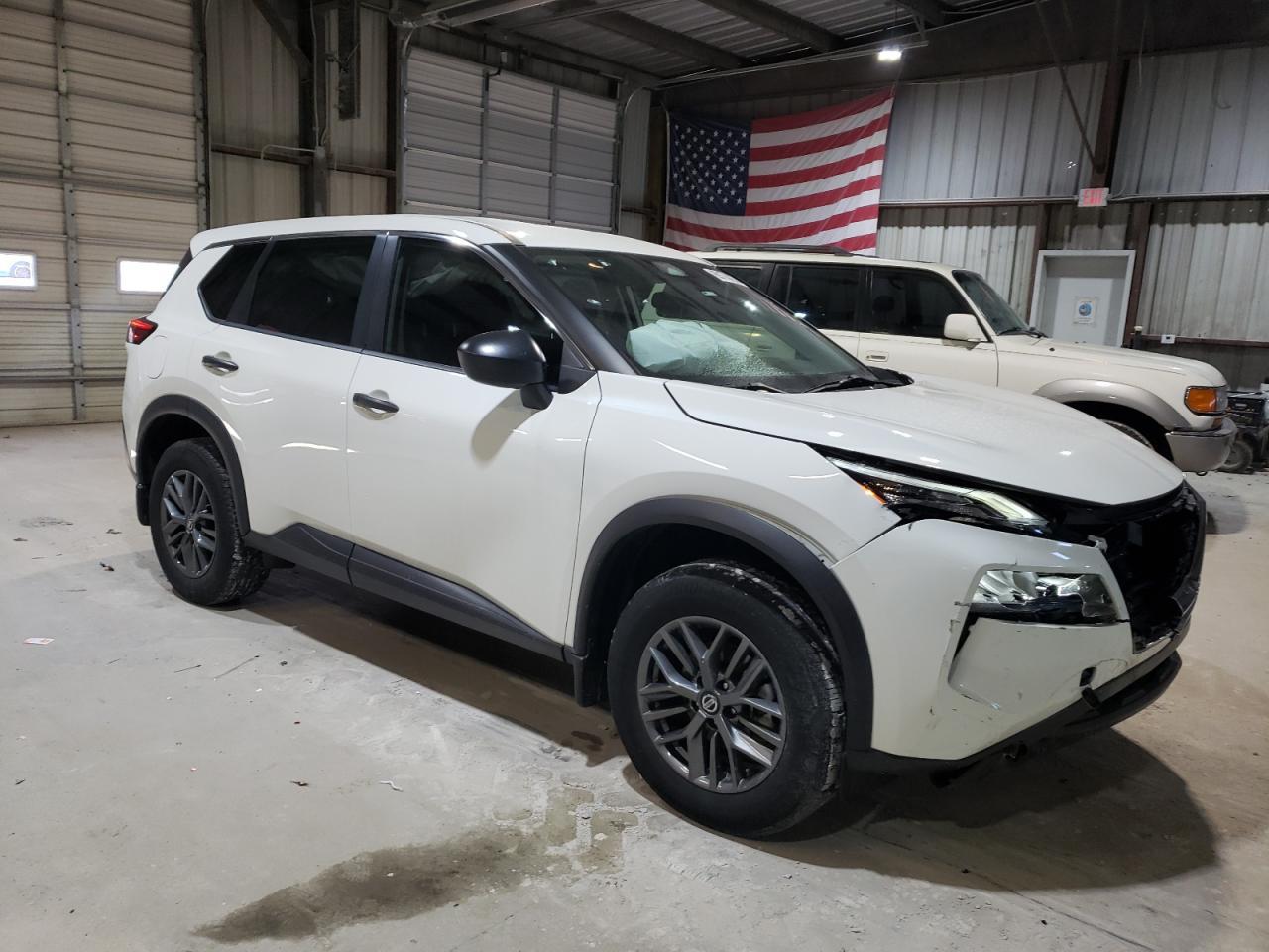 2021 Nissan Rogue S - Image 4