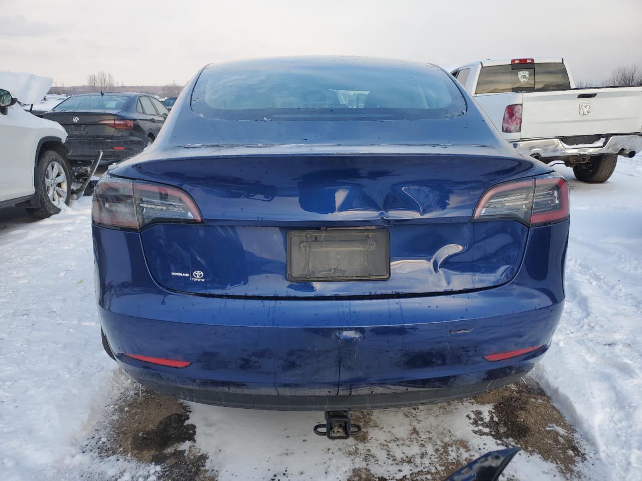 2020 Tesla Model 3 - Фото 6