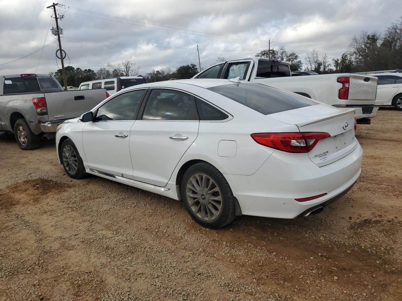 2015 Hyundai Sonata Sport - Фото 2