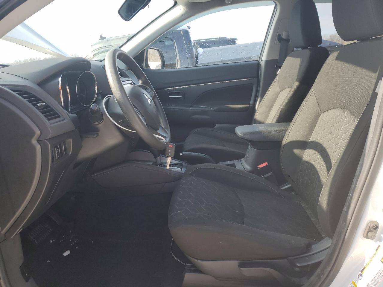 2023 Mitsubishi Outlander Sport S/Se - Фото 7