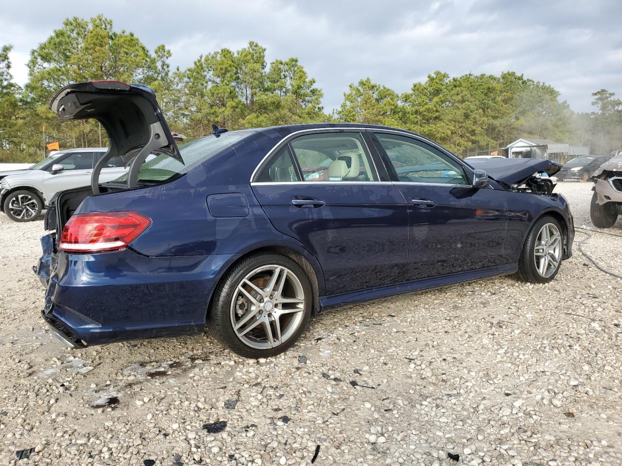 2015 Mercedes-Benz E 350 - Image 3
