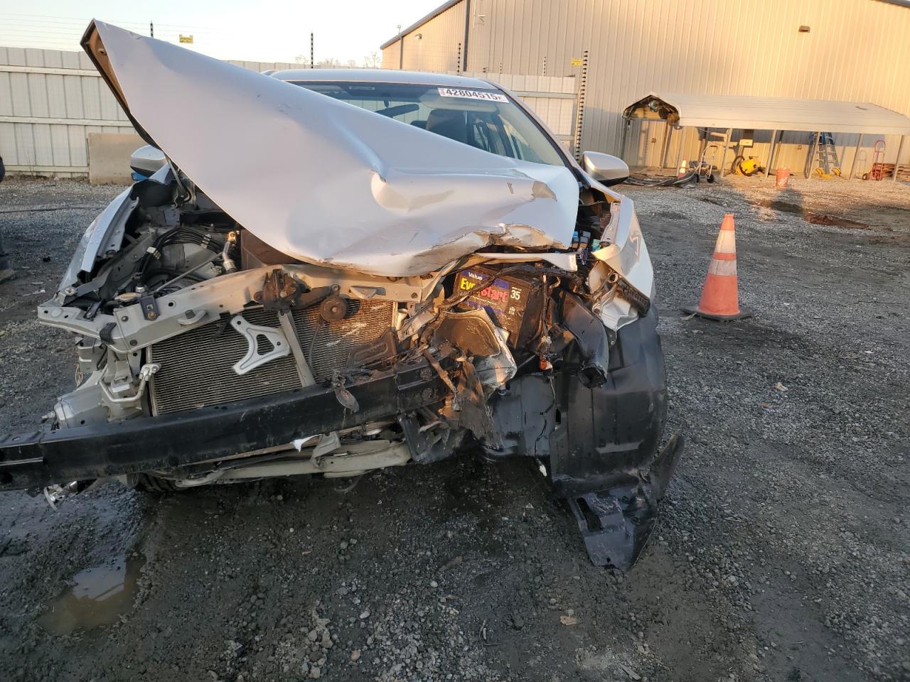 2014 Toyota Corolla L - Фото 5