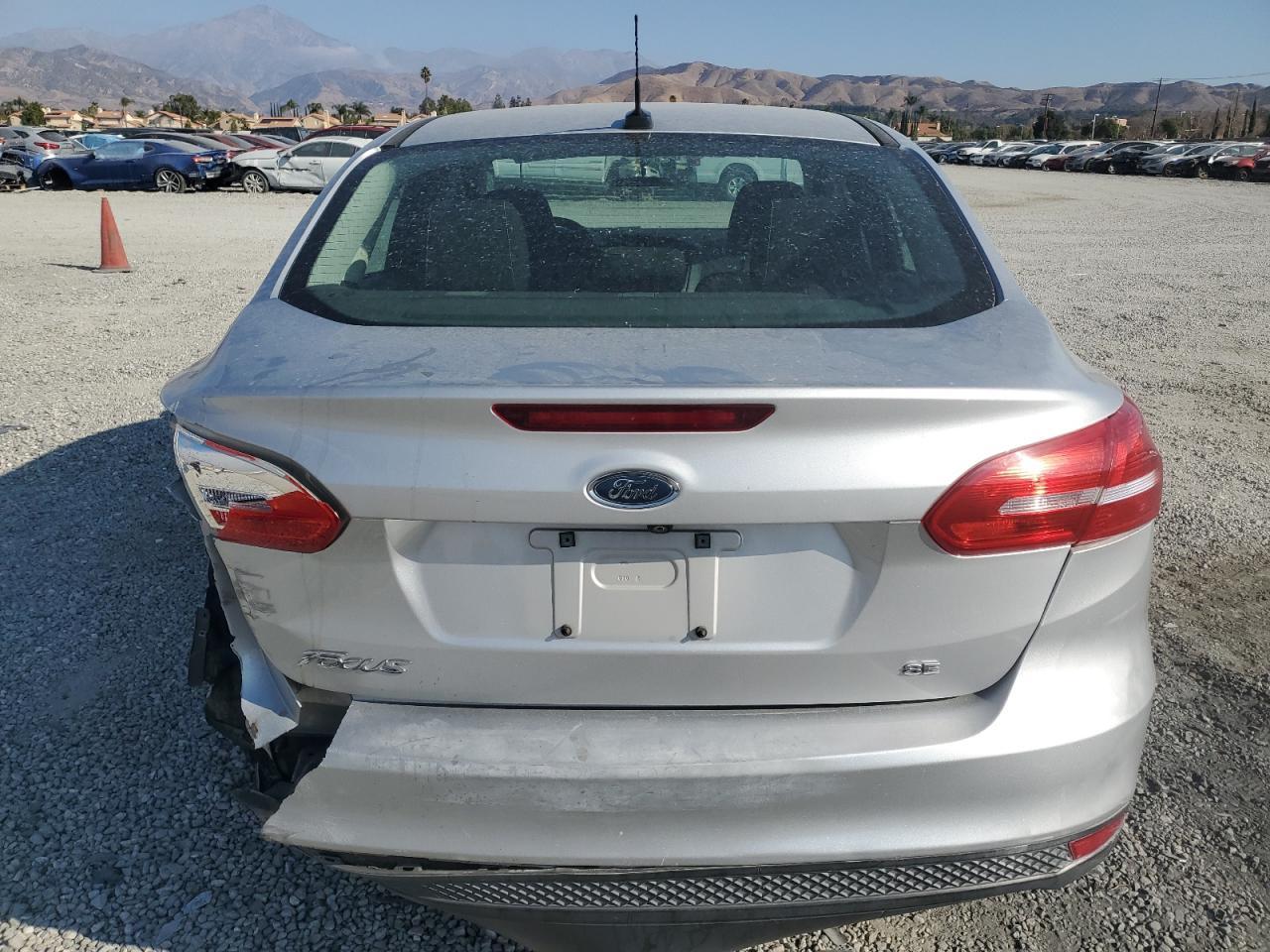 2016 Ford Focus Se - Image 6