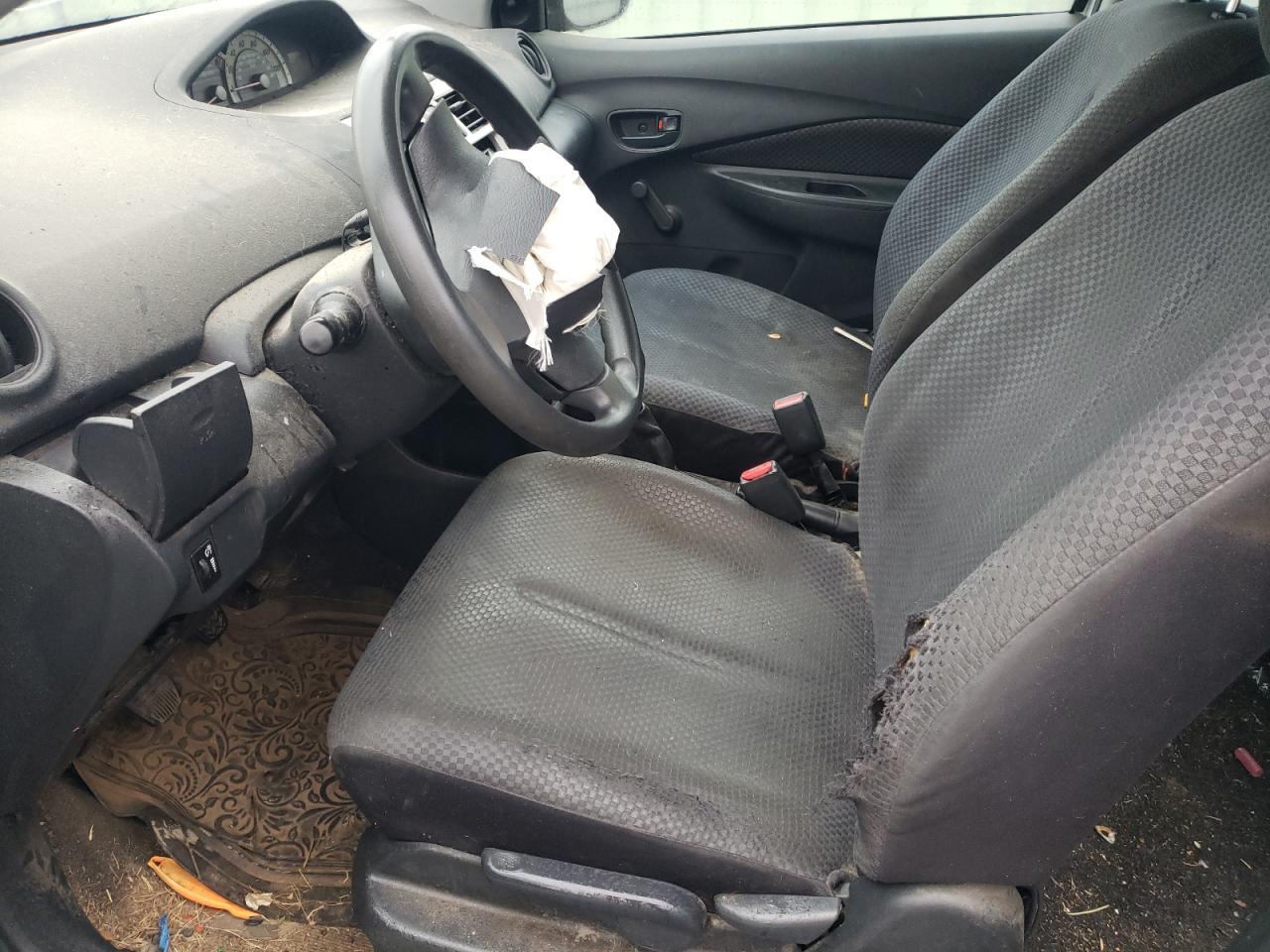 2008 Toyota Yaris - Фото 7