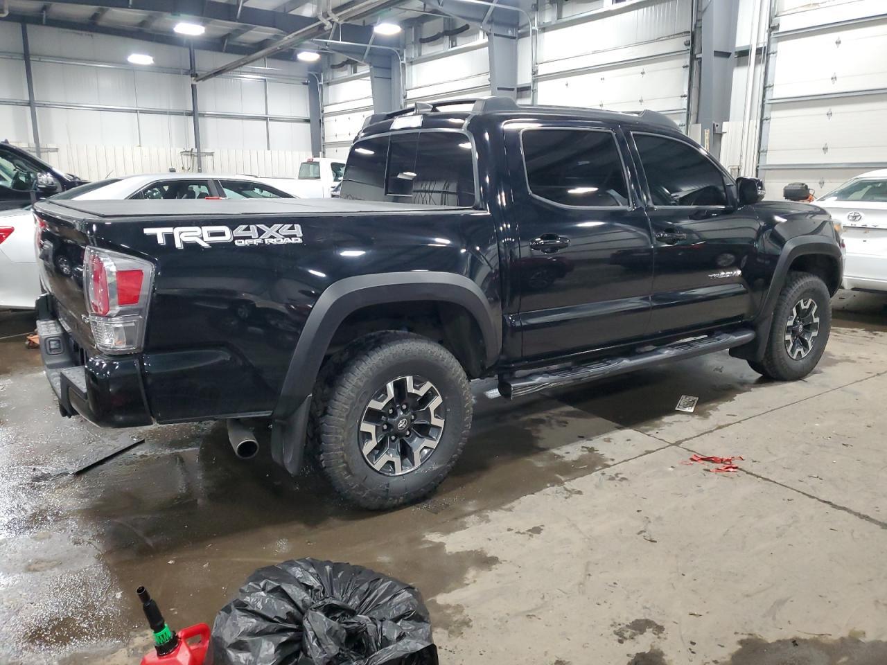 2021 Toyota Tacoma Double Cab - Image 3